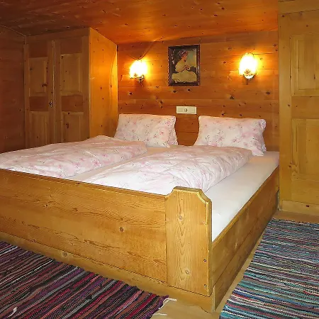 Hexenhausl 115w * Kaltenbach
